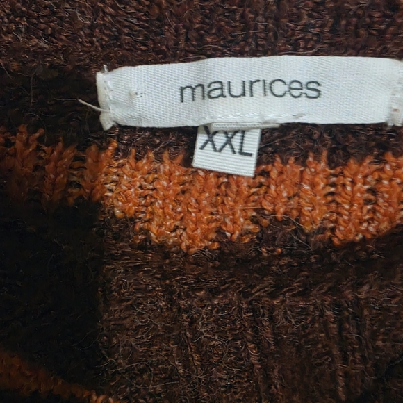 🎃 Maurices Brown and Orange Pumpkin Sweater - Picture 3 of 4